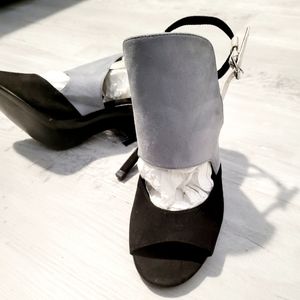 NWTs zara two tone leather cut out heels  sz.40